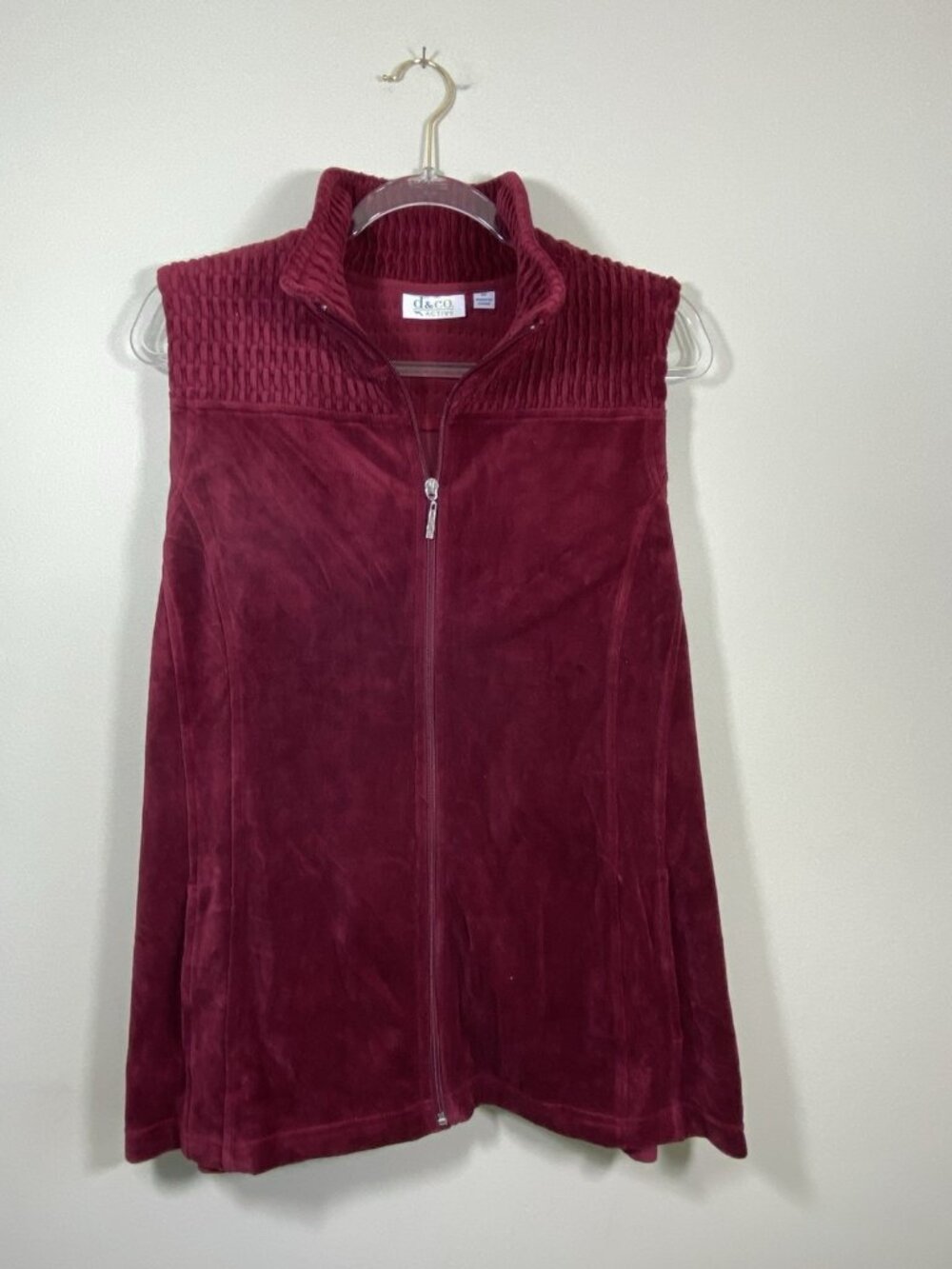 Denim & Co. Active Size 1XP Burgundy Zip Front Velour Velvet Vest Pockets NEW